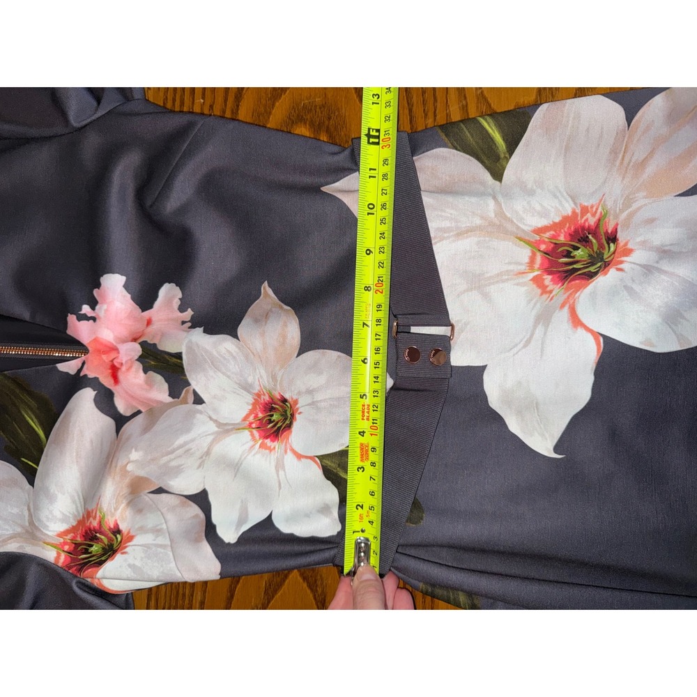 Ted Baker London Bisslee Floral Sheath Dress Gray Rose Gold Zip Size 1 US 4 - Picture 7 of 9